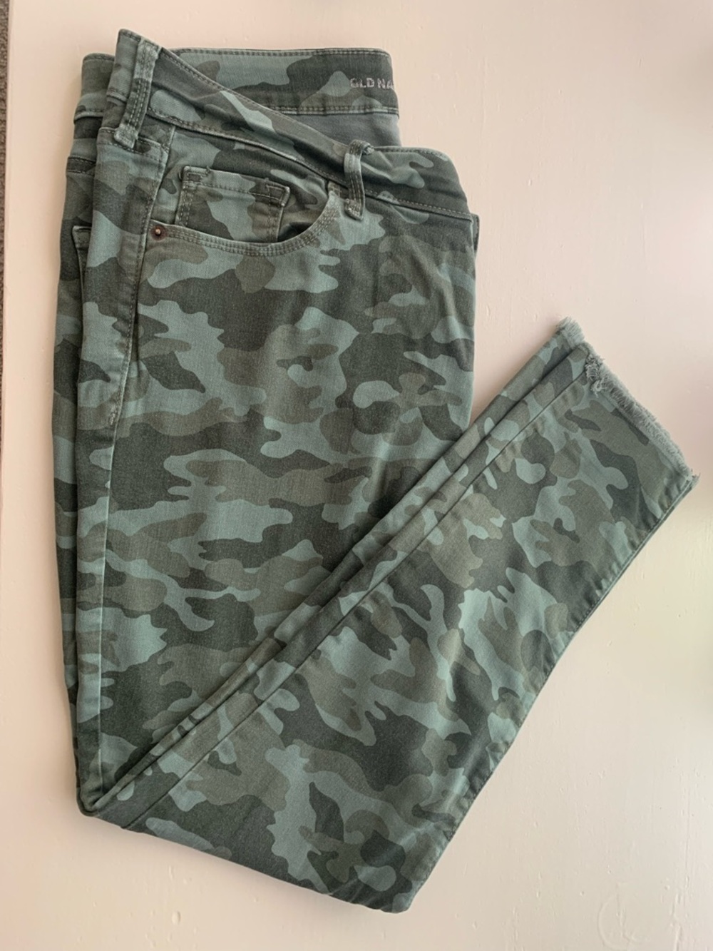 Camo Skinny Jeans in Green